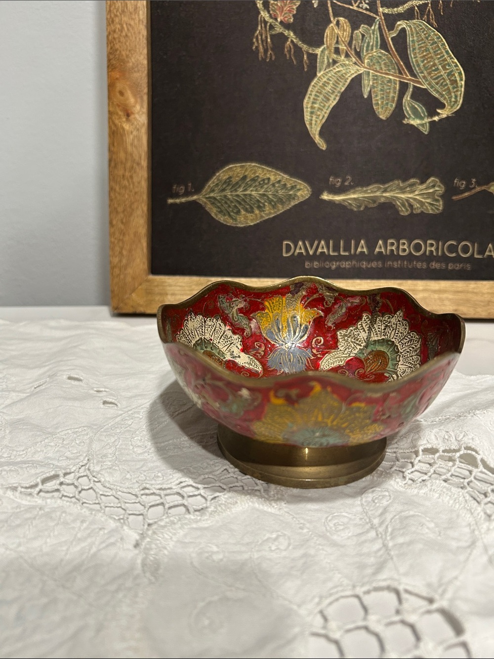 Vintage Red and Gold Decorative Cloisonné Bowl